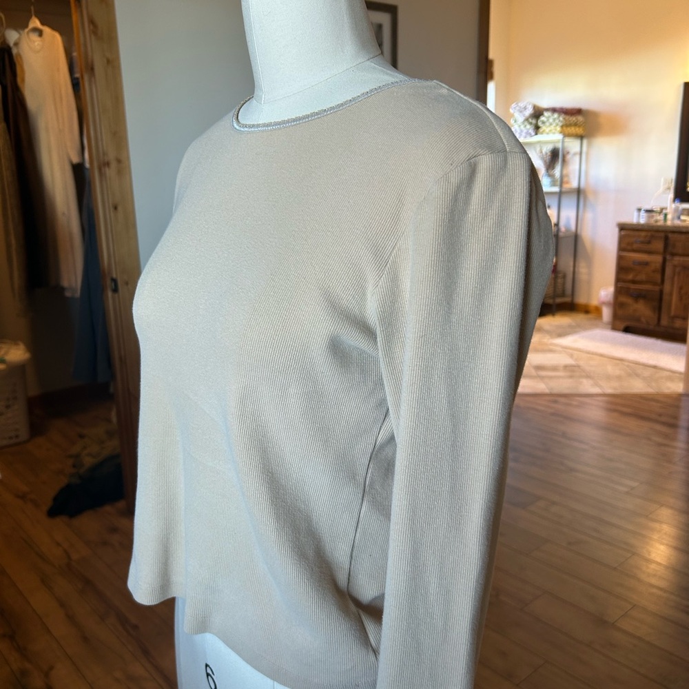 Chadwick’s Neutral Ribbed Knit Top | Size M - Picture 2 of 5